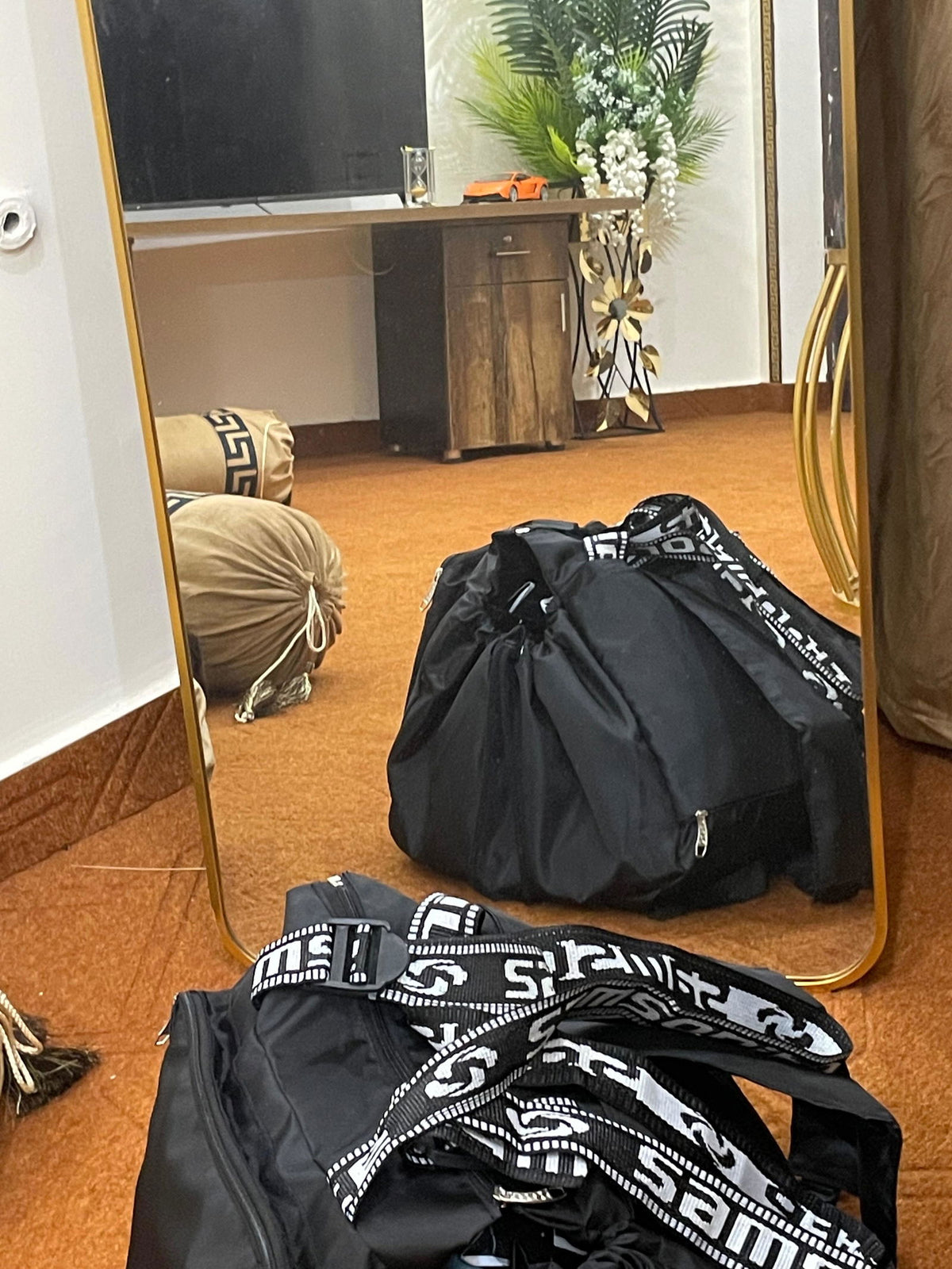 8 in 1 Luxe Tote Bag